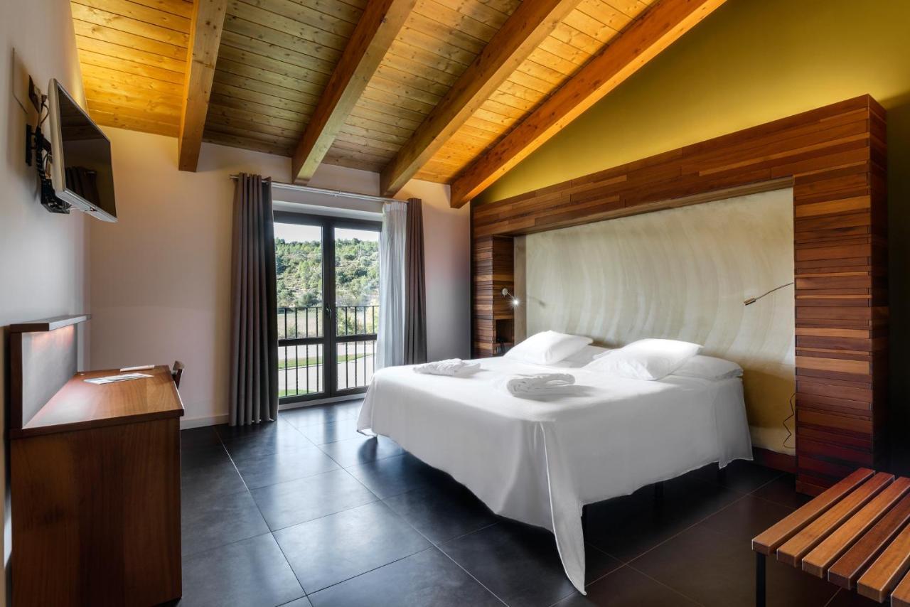 Hotel Spa Aguas De Los Mallos Murillo de Gallego Bagian luar foto