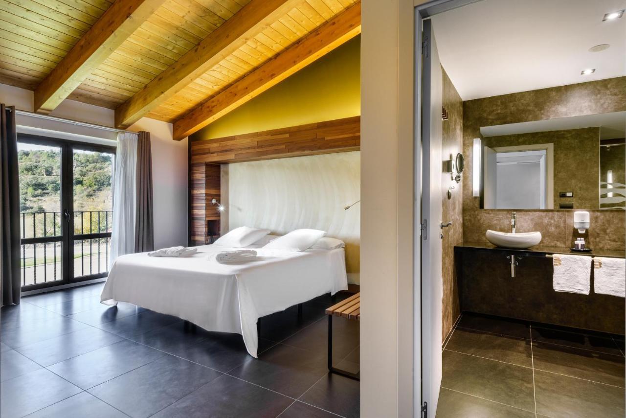 Hotel Spa Aguas De Los Mallos Murillo de Gallego Bagian luar foto