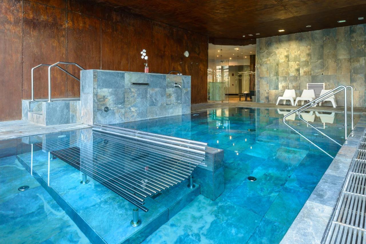 Hotel Spa Aguas De Los Mallos Murillo de Gallego Bagian luar foto