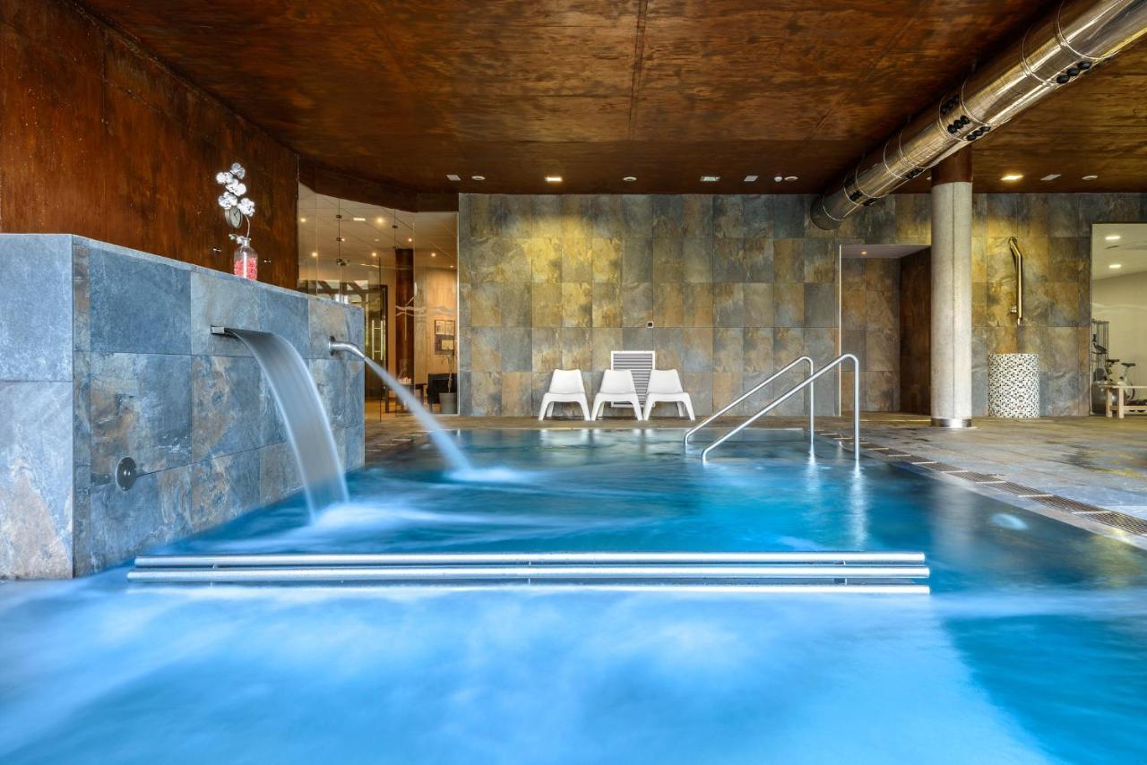 Hotel Spa Aguas De Los Mallos Murillo de Gallego Bagian luar foto